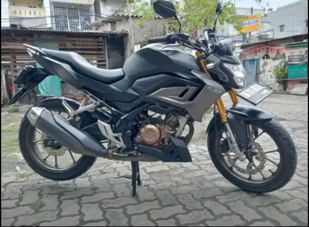 Promo DP 500 Honda CB 150 R Tahun pemakaian 2024