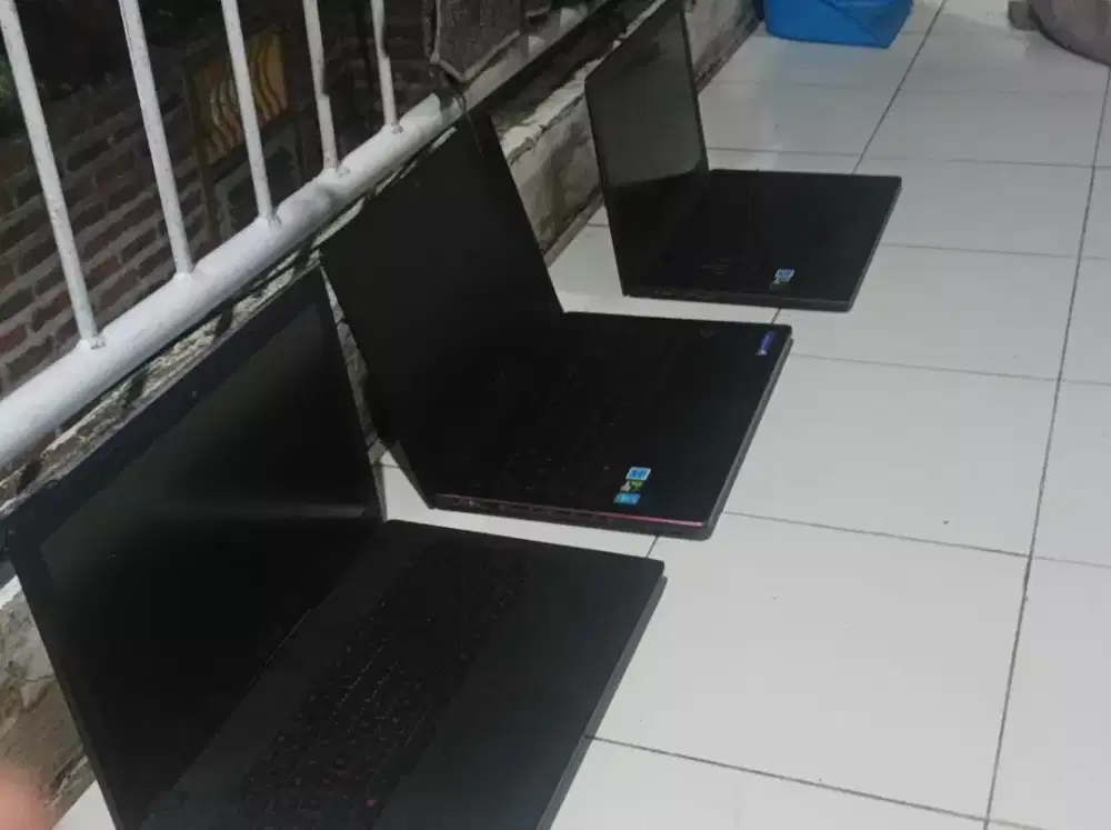 Terima laptop bekas semua kondisi