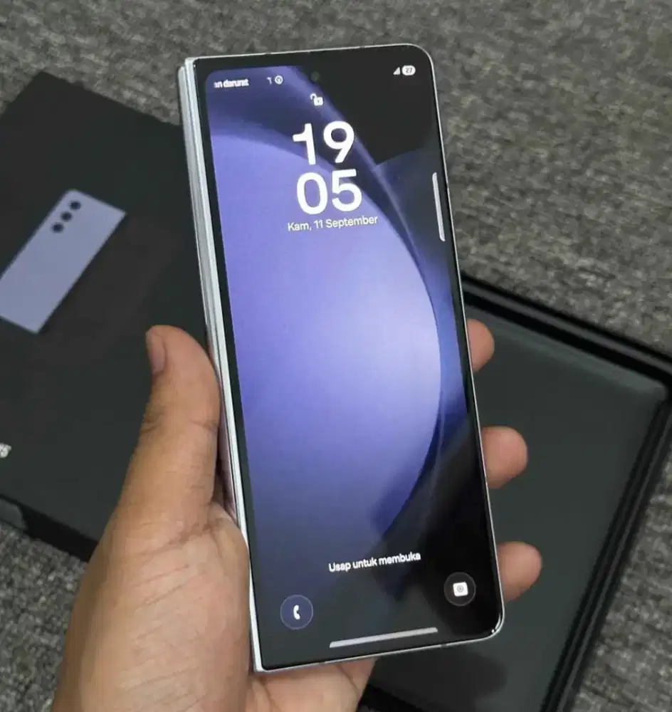 SAMSUNG Z FOLD 5 RAM 12/256 GB ORIGINAL SEIN NORMAL FULLSET