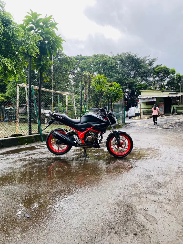 Honda Cb 150R Facelift Pgm_fi Rangka Merah Tahun 2018