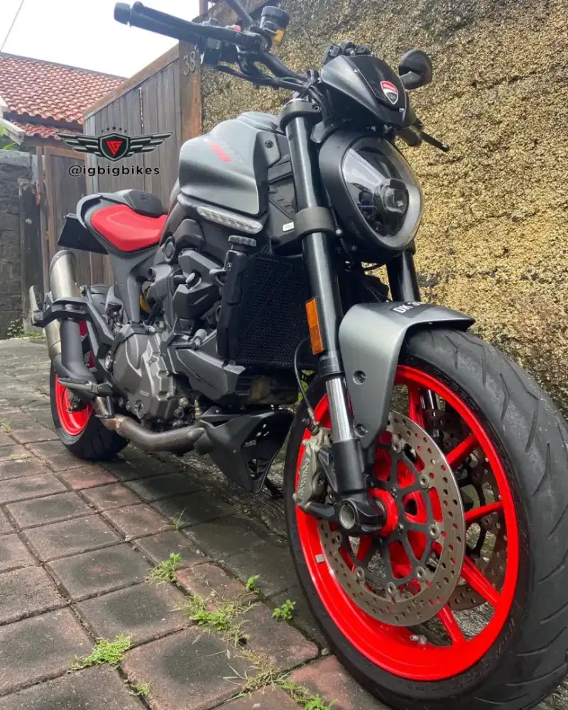 Ducati Monster 937 2024