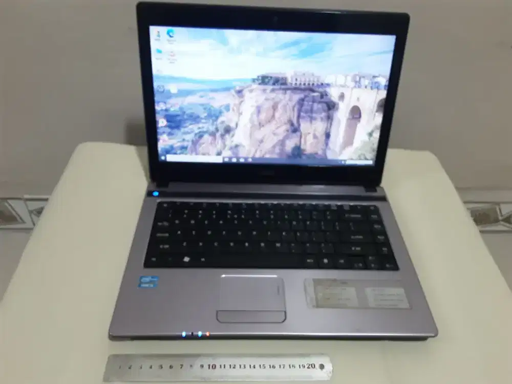 Acer 4752 core i3 cibitung