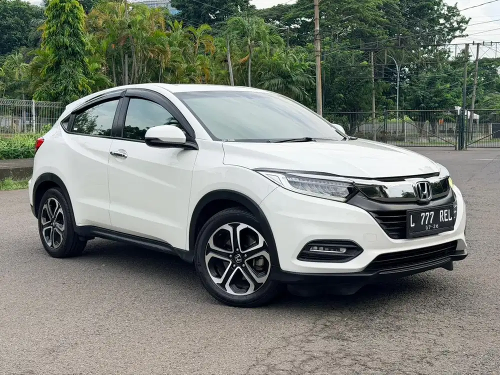 Honda HRV SE Matic 2021 KM 50rb Tgn 1 DP 35jt Siap Pakai