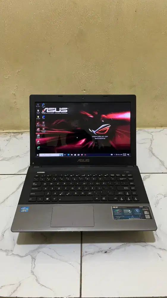 Asus K45A Series Intel Core i3 Cocok Untuk Sekolah / Kerja