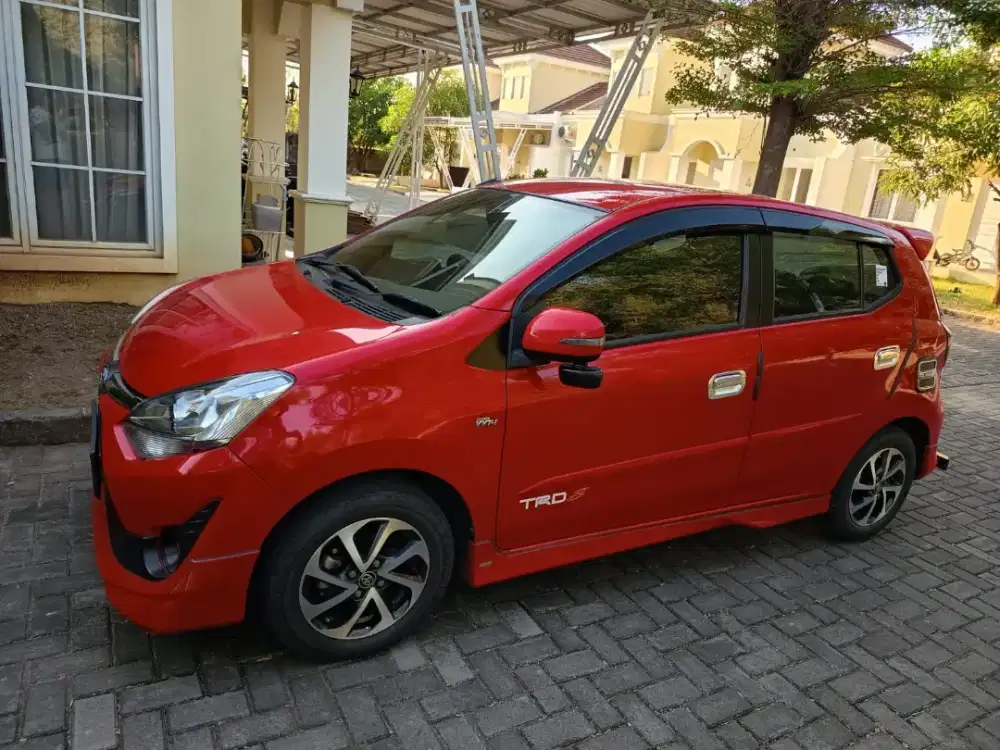 Agya trd matic merah