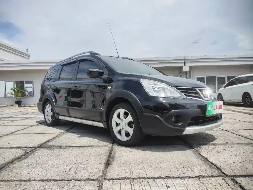 Livina X Gear 2015 Matic Hitam 2016 at Bagus Terawat 2017 black