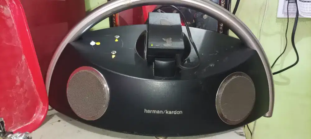 Harman Kardon go play 2