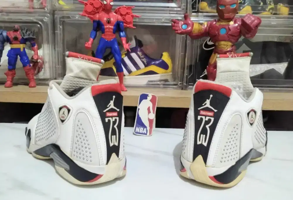 Sepatu Basket Nike Jordan Retro 14 Supreme