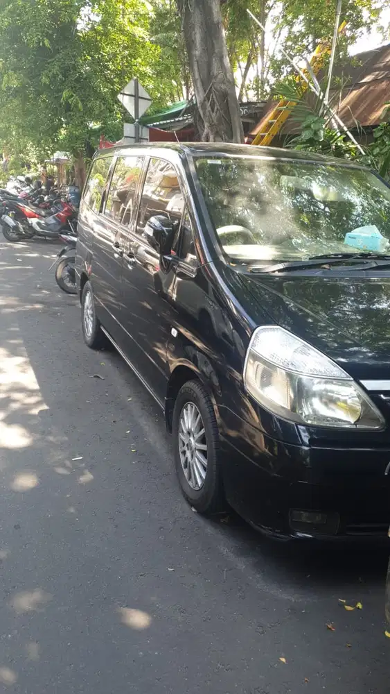 Nissan Serena HWS 2011