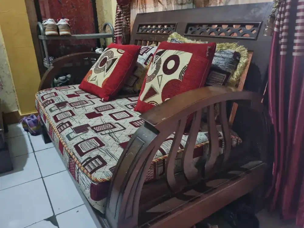 Sofa kayu ruang tamu + bantal 1 set