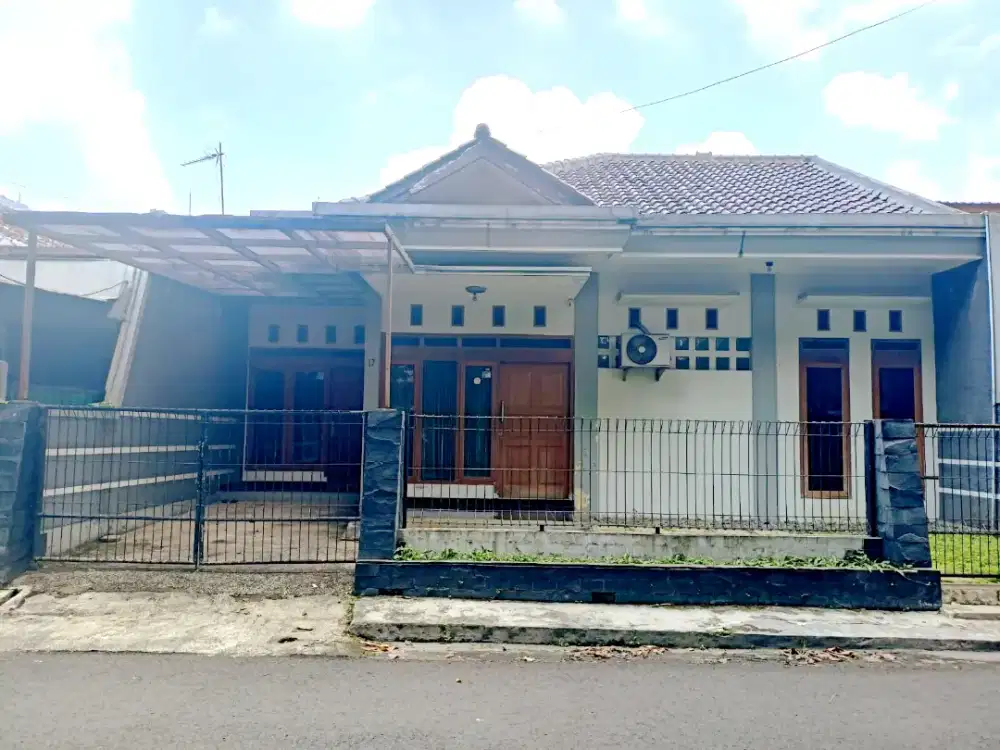 DIJUAL RUMAH TINGGAL DI LENGKONG, KOTA BANDUNG (SHM)