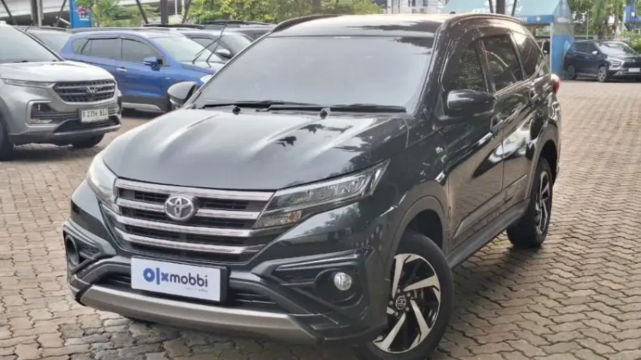 TERMURAH Toyota Rush 1.5 S GR Sport Bensin-AT 2022 AKH