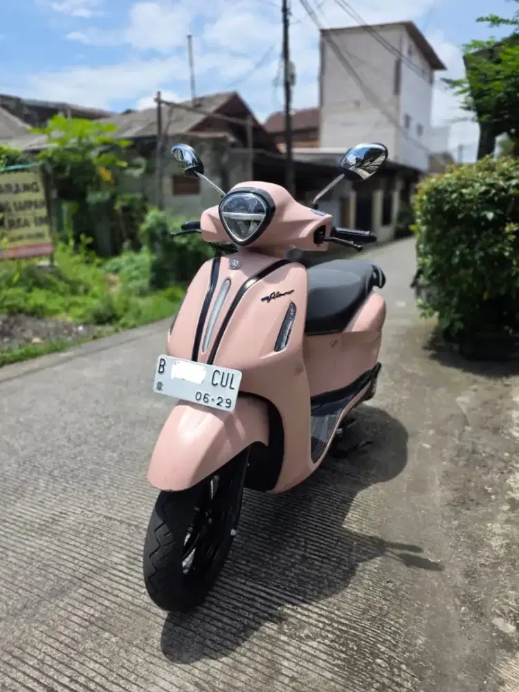 Grand Filano Hybrid 2024