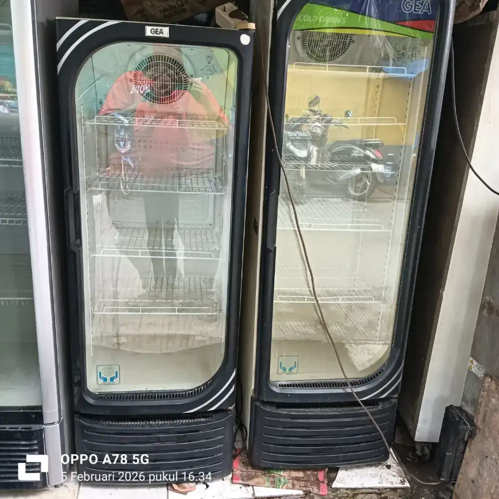 jual showcase jakarta barat