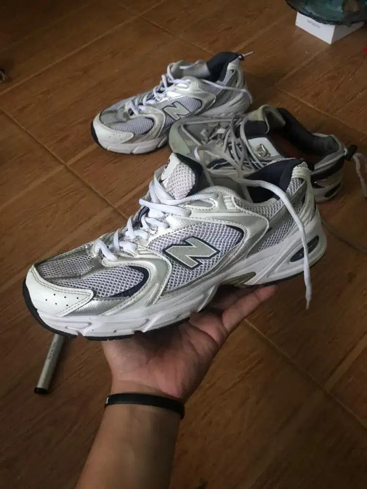 New balance 530 dan asics kahana TR v3 size 42