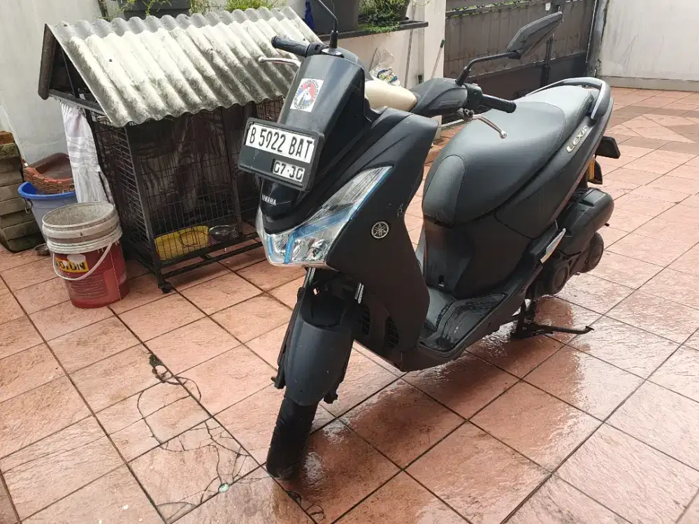Dijual yamaha lexi S thn 2020 hitam doff tangan 1 dari baru kondisi ok
