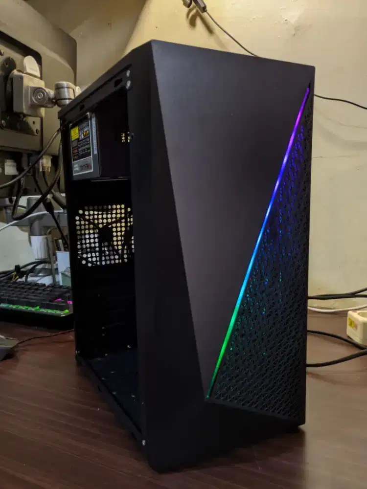 KOMPUTER CPU PC GAMING RINGAN AMD ATHLON 200GE DDR4