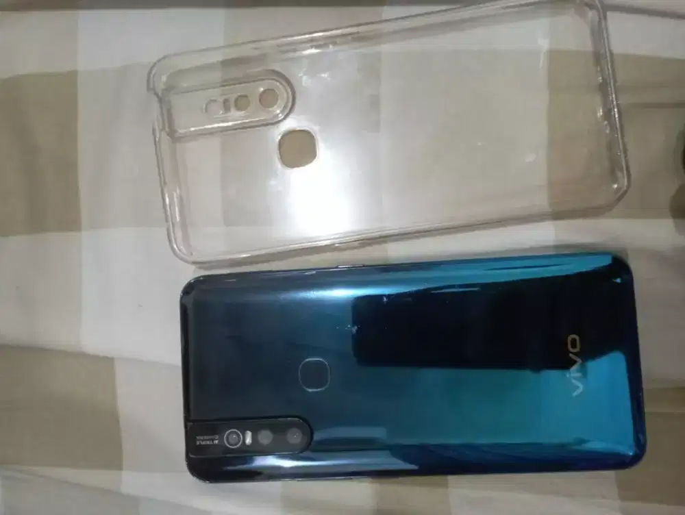 dijual cepet vivo v15 8/256