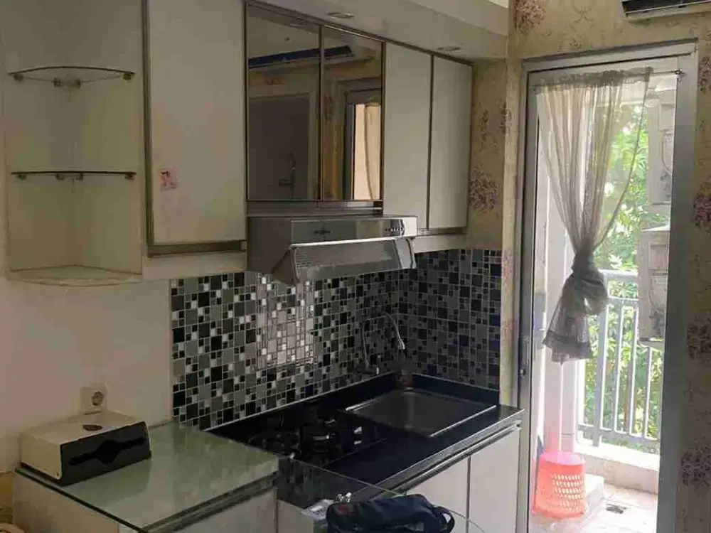 sewa 2 kamar furnished apartemen bassura tower D