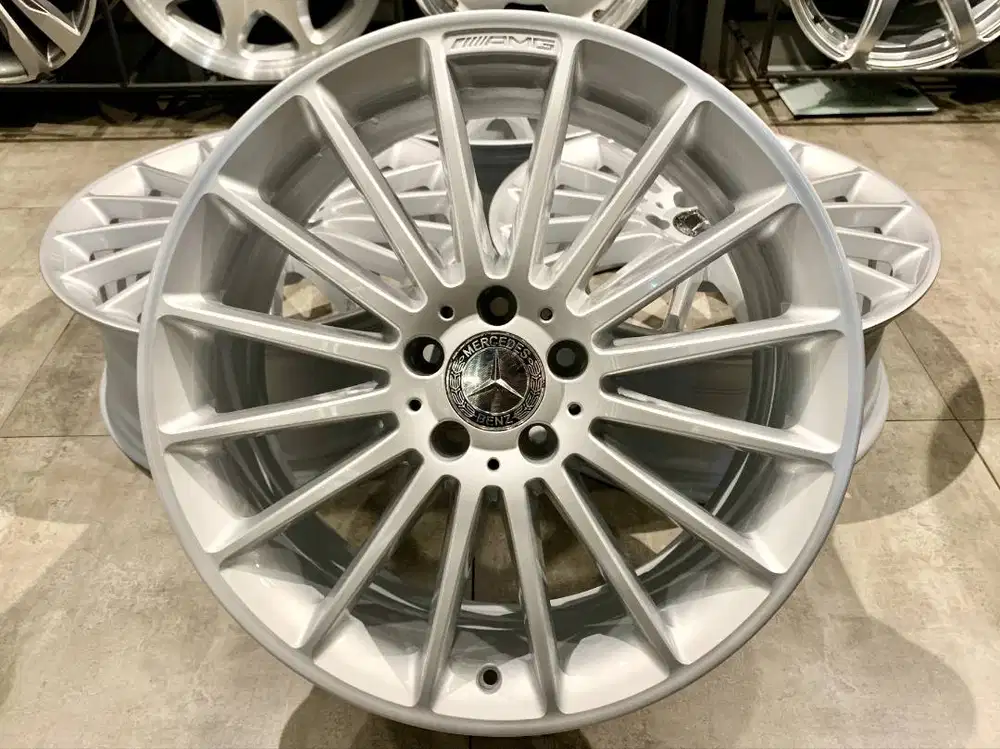 Velg OEM Mercedes Benz A45 AMG Multispoke, R-19, Lebar 8, PCD 5x112