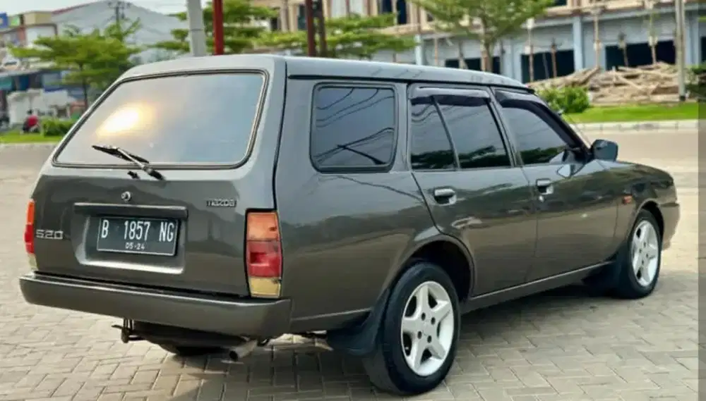 Mazda Vantrend 1994 Wagon