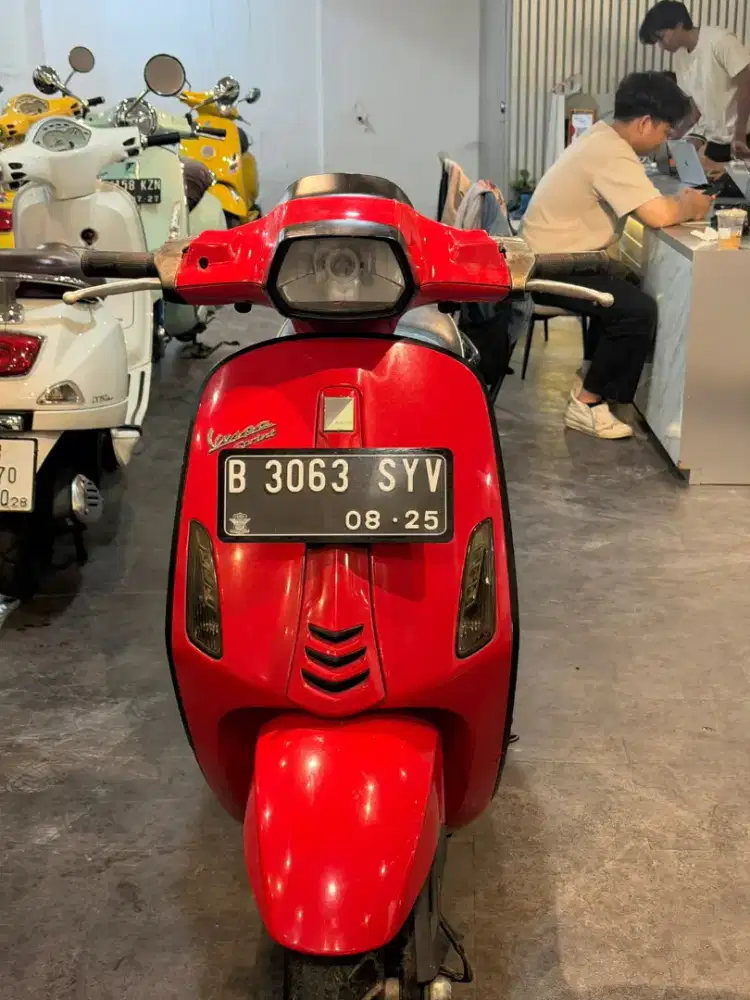 PIAGGIO VESPA SPRINT 150 3VIE 2015 TERMURAH BANGET BERGARANSI