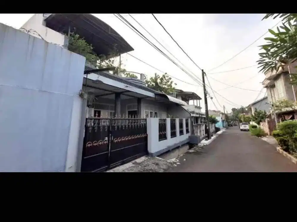 Lokasi Strategis! Rumah 2 Lantai Siap Huni di Larangan, Tangerang, Banten