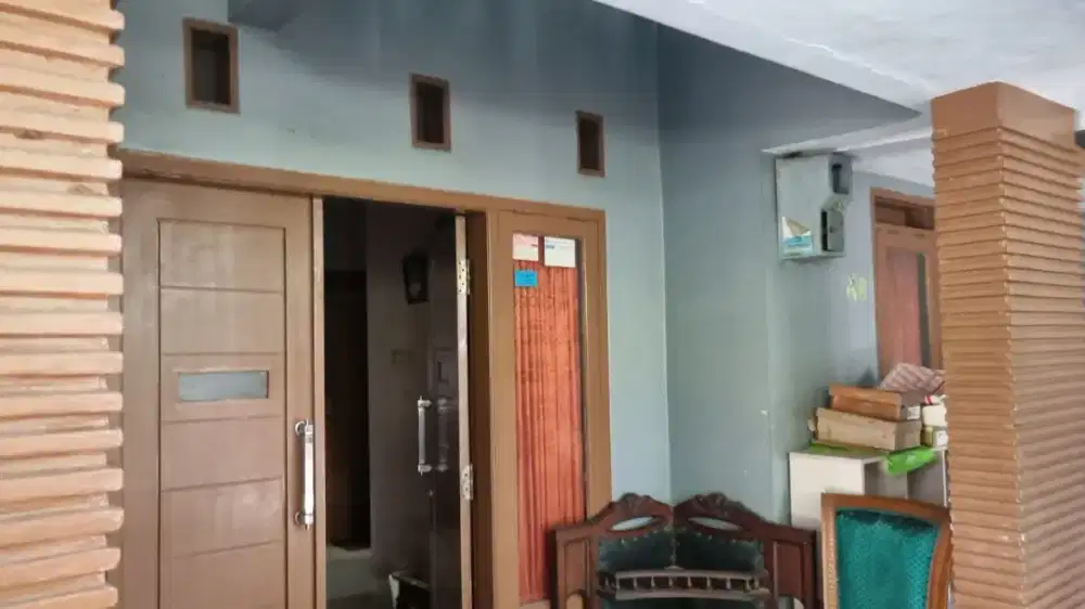 Rumah dijual posisi hook di perum graha kalimas 1 blok k.8