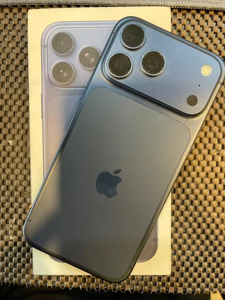 Iphone 17 pro max sebulan pakai