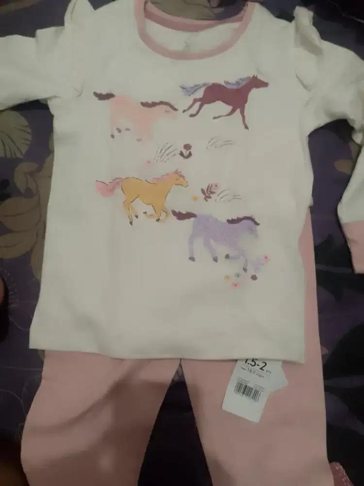 Baju baru mothercare