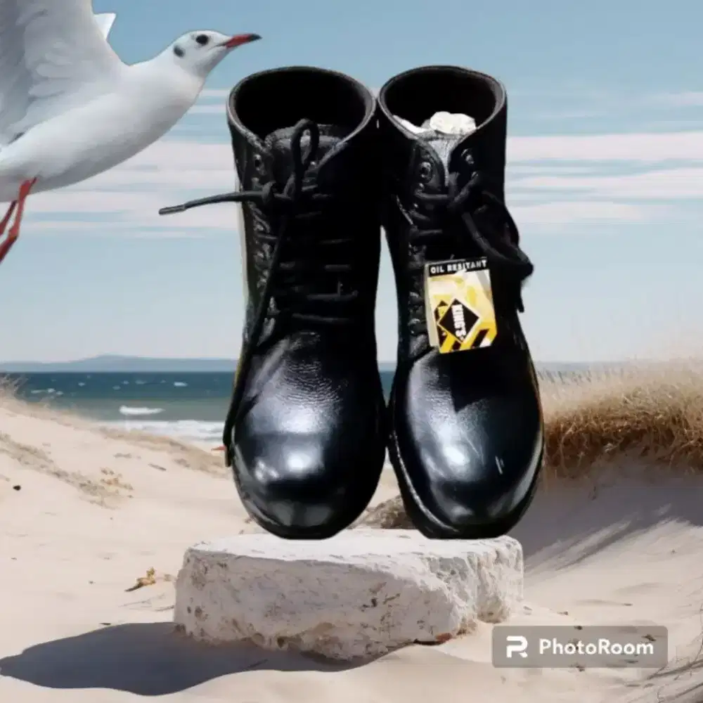 Sepatu safety pria Kings boots bertali full kulit asli ujung besi