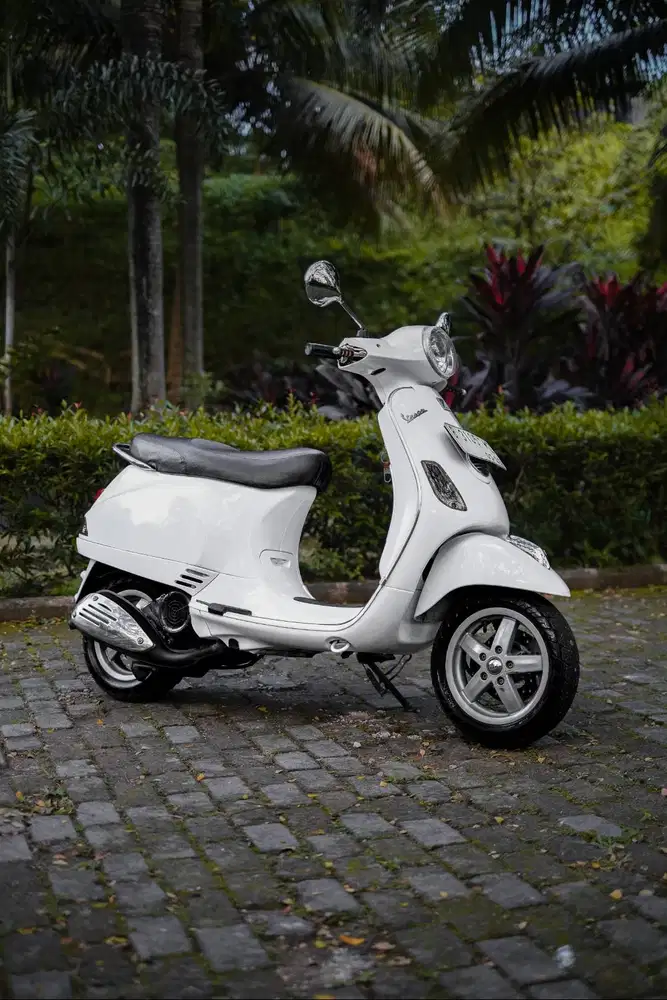 JUAL VESPA MATIC BEKAS/SECOND LX 2011 MURAH BERGARANSI