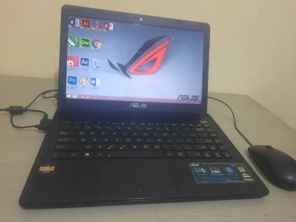 Laptop Kuliah/Sekolah(Asus X401U Slim)AMD-E2-1800 Jual BU CptSiap COD