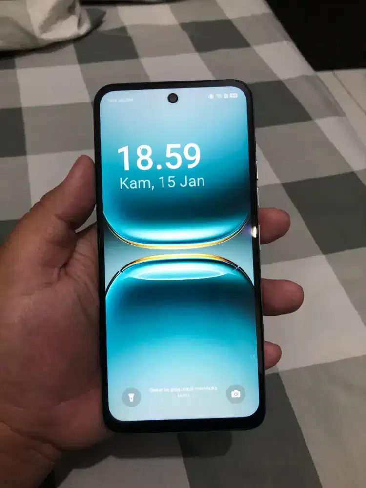 Tecno Spark 40 Putih White 6/128 GB Mulus Fullset