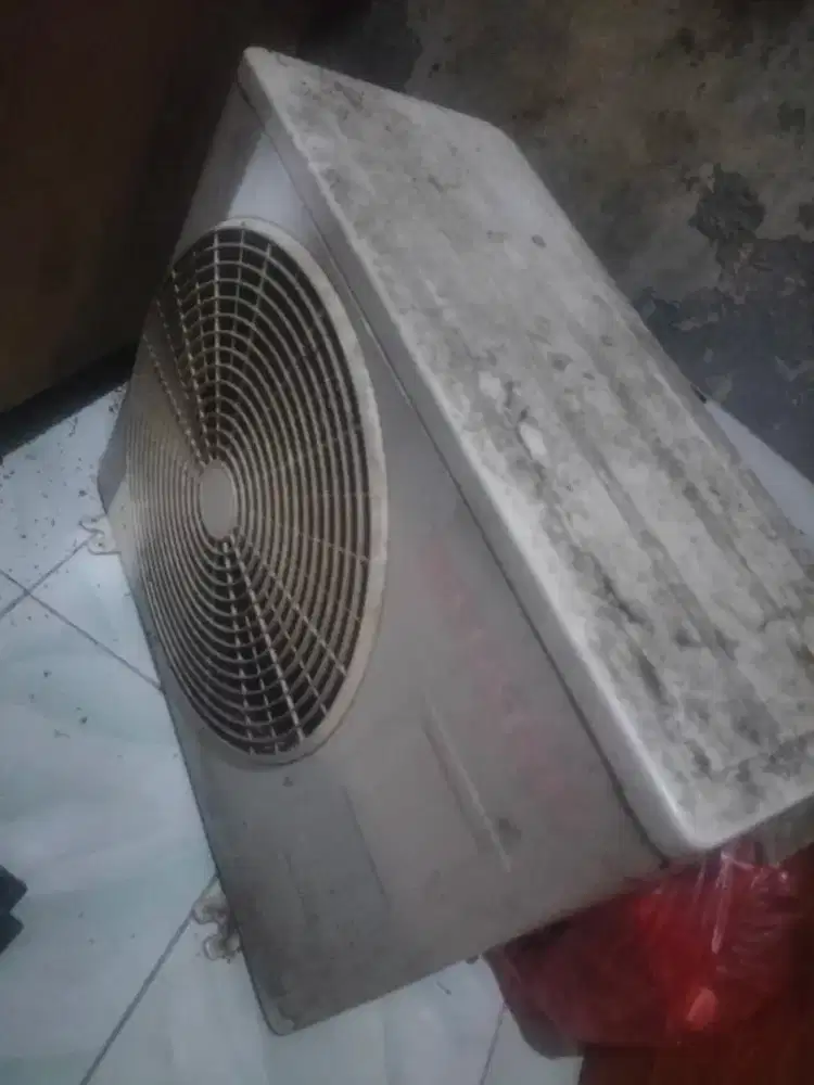 Dijual cepat Ac 1/2pk  merek sharp