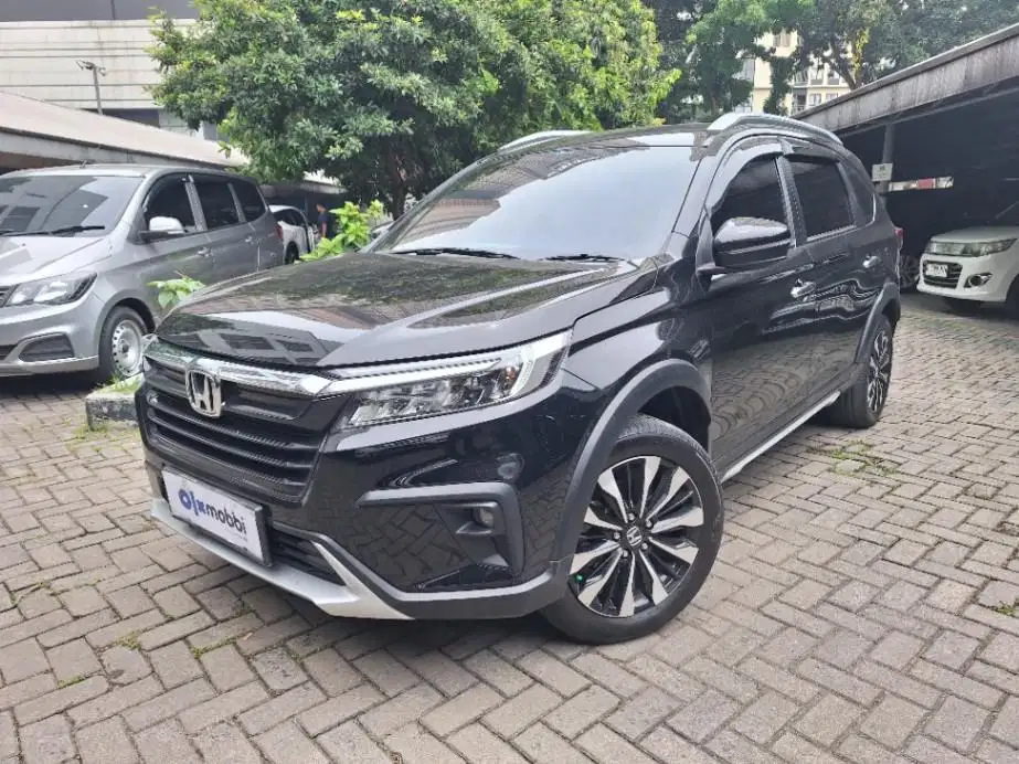 DP MURAH Honda BR-V 1.5 Prestige Bensin-AT 2022 Hitam CDFXB