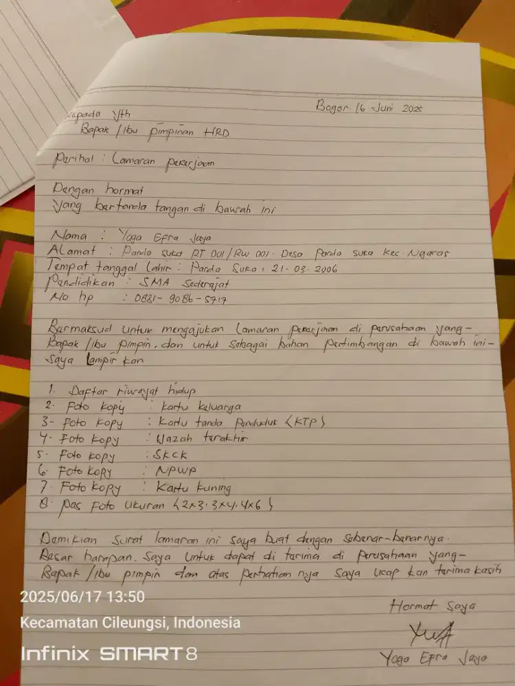 Mencari kerja untuk biaya hidup sendiri