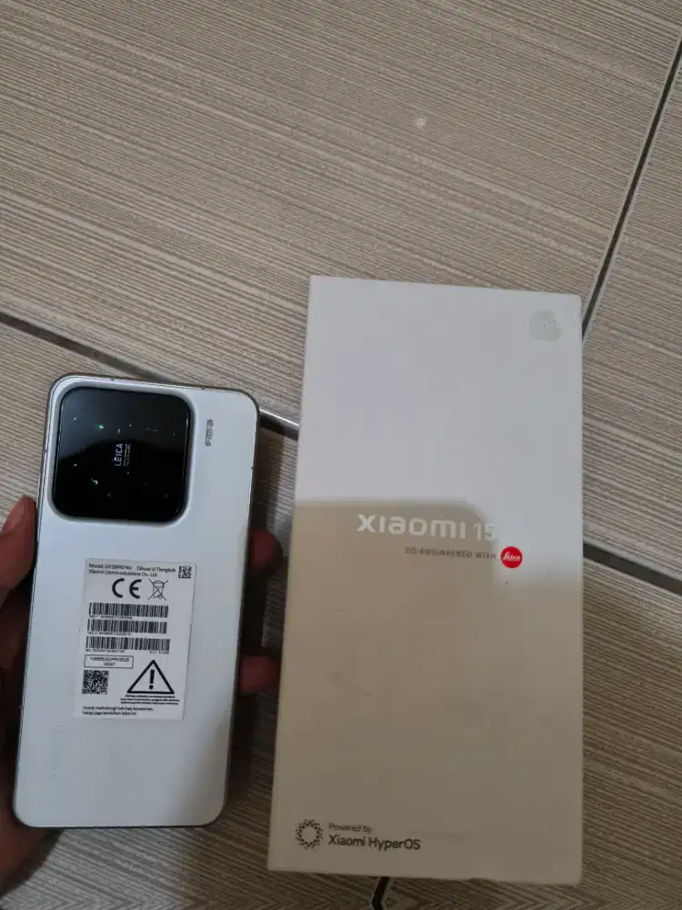 Xiaomi 15 12/512