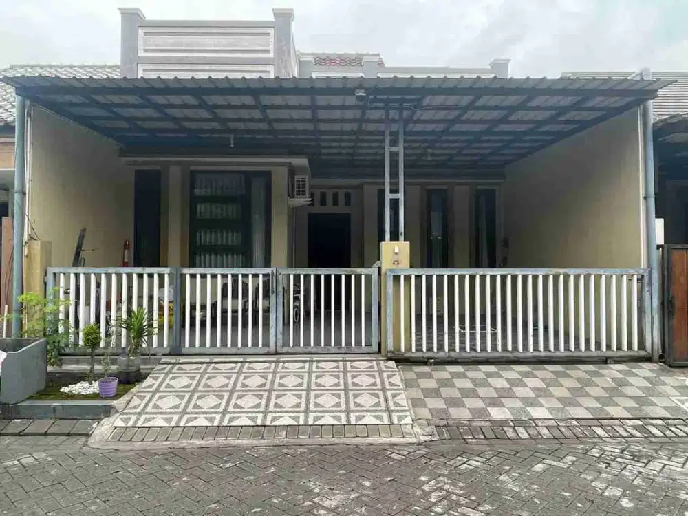 Rumah Minimalis Siap Huni di Taman i dah Regency, Giliran Taman Sidoarjo