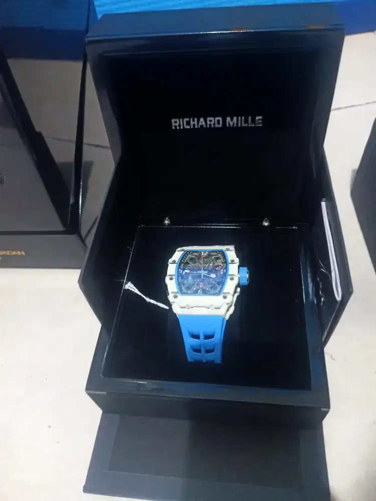 Jam tangan richard mille lengkap dusz bahan bagus super.normal semua