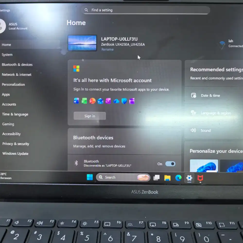 Asus zenbook ux425e core i5 gen 11