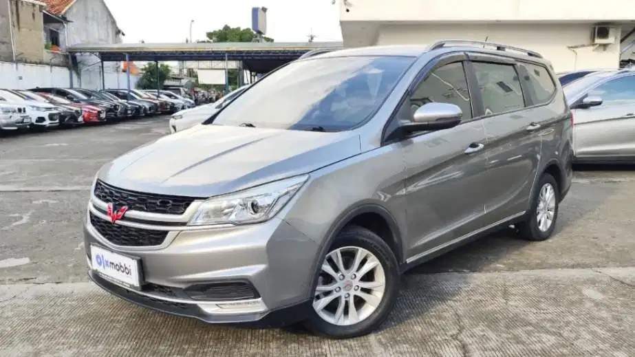 LIKE NEW - Wuling Cortez 1.5S T Lux Bensin-AT 2020