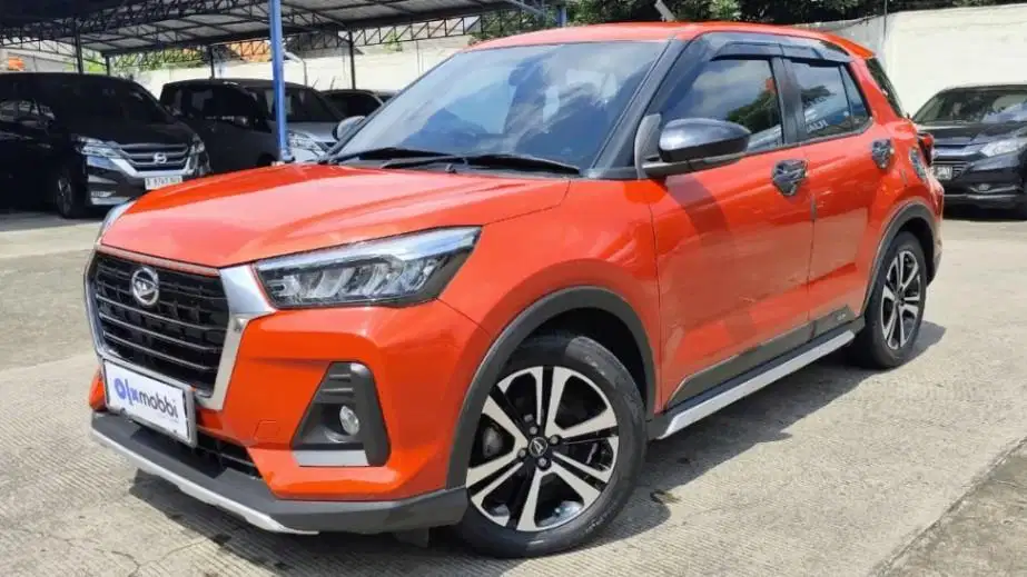 LIKE NEW - Daihatsu Rocky 1.0 R ADS Bensin-MT 2021