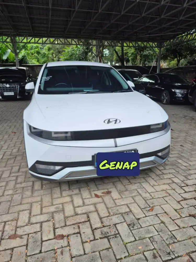 Ioniq 5 Standard 2023 Matic Putih Mewah Termurah