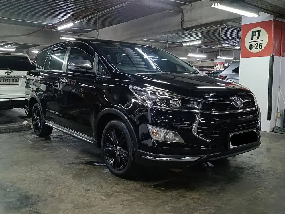 Kijang Innova Venturer 2.4 AT 2019