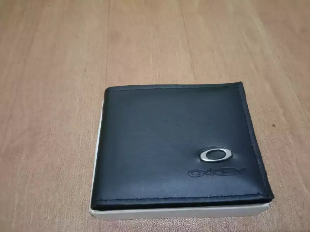 Dompet pria murah meriah merk oklay