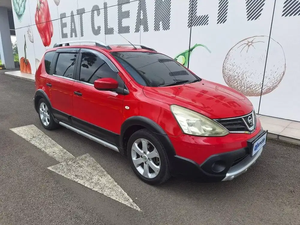Nissan Livina 1.5 X-Gear Bensin-MT 2014 Merah 9BB