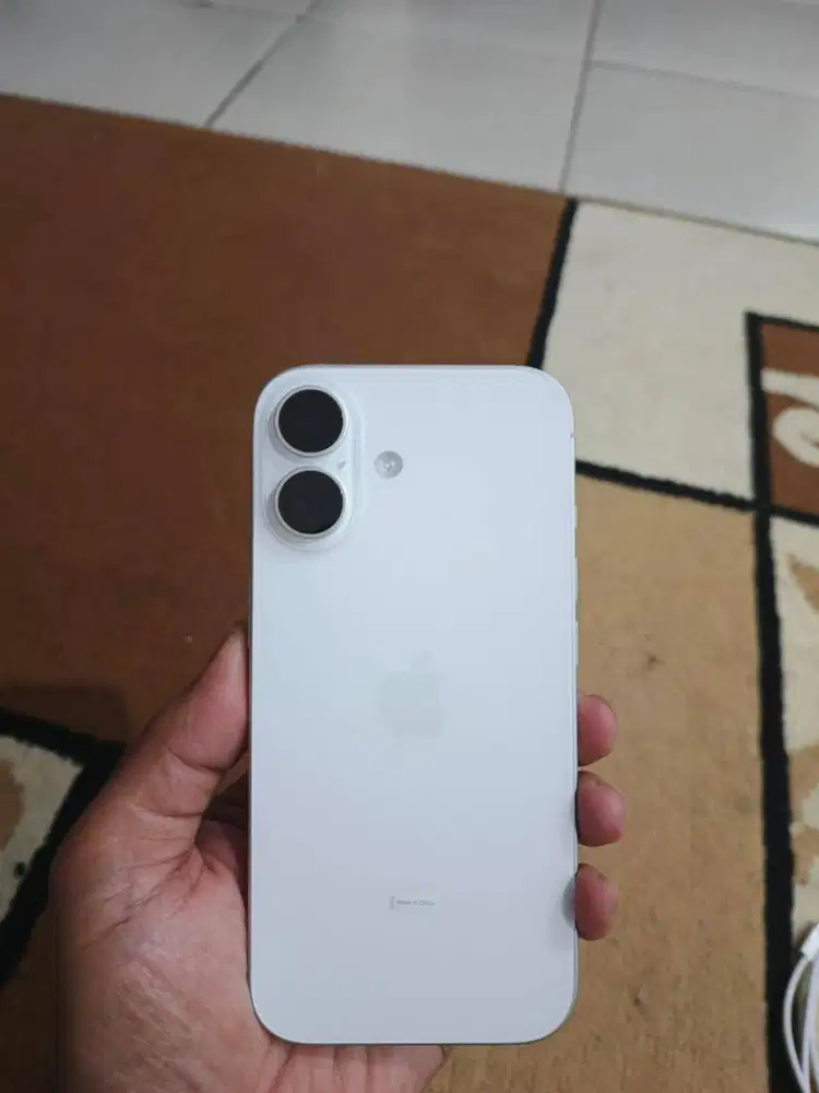 iPhone 17 256GB White iBox