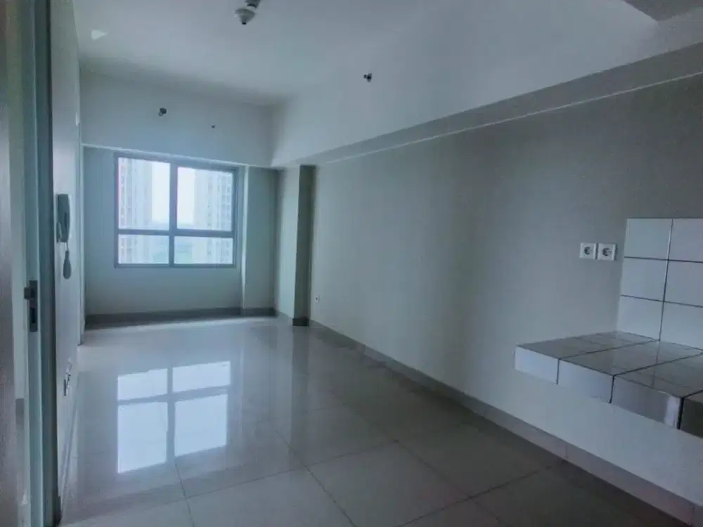 Jual Apartement Springlake View 2 BR Kosongan Murah Lantai Rendah Cashback Sewa Cocok Untuk Investasi