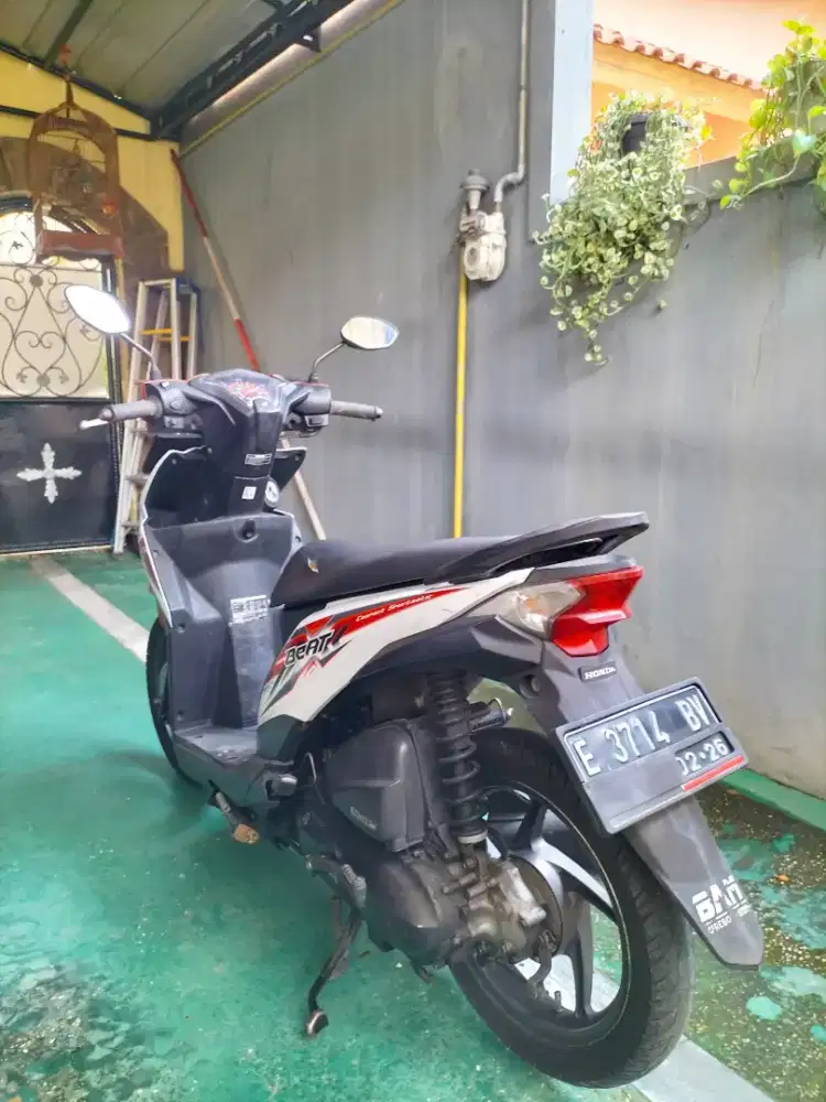 Motor honda beat 2014 pgm fi